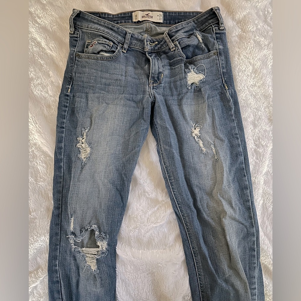 Hollister Ripped Skinny Jeans